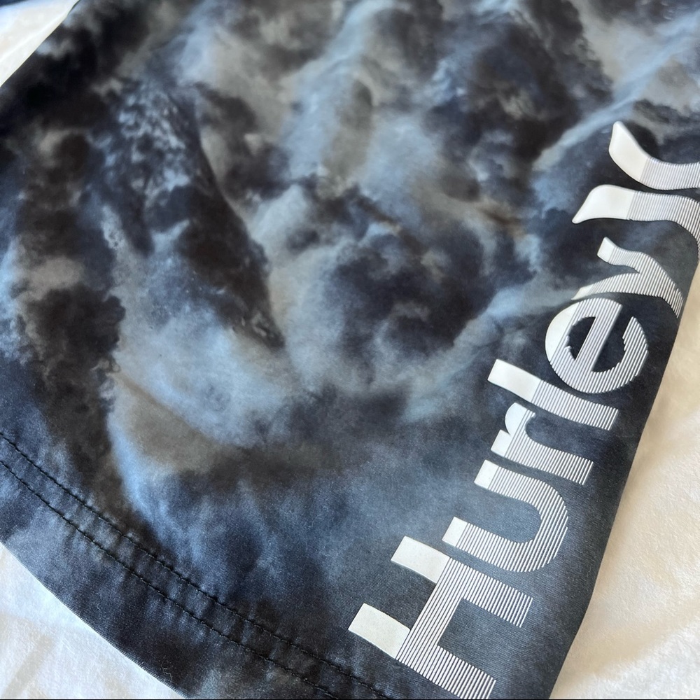 Hurley swimming shorts - Picture 2 of 5